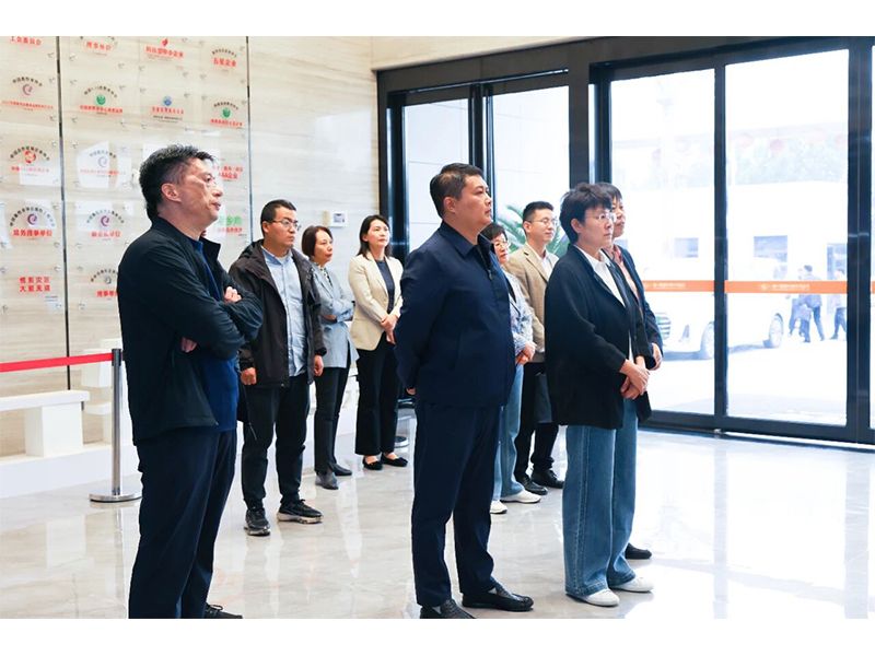 新乡市政协领导一行莅临卓一牧业调研指导